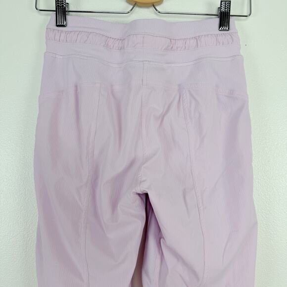 Lululemon Dance Studio Mid-Rise Cropped Pant Size 2 Pink Peony 24.5" Inseam - Picture 8 of 16